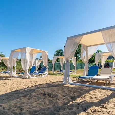 Hotel de apartamente Sandy Complex By Konnect - Poolside & Seaside 2*