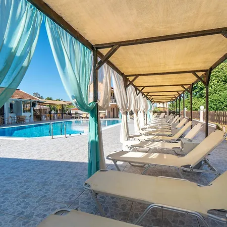 Sandy Beach Complex By Konnect - Poolside Studios & Seaside Apartments Kávos